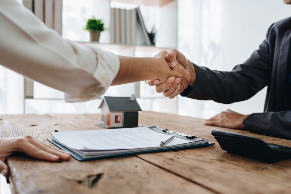 découvrez tout sur l'immobilier : conseils d'achat, tendances du marché, informations sur la location, et astuces pour investir intelligemment. notre guide complet vous accompagne dans vos projets immobiliers, que vous cherchiez à acheter, vendre ou louer.